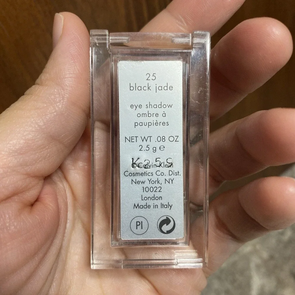 Calvin‎ Klein Eyeshadow #25 Black Jade NWOB Full Size Eye Shadow Rare